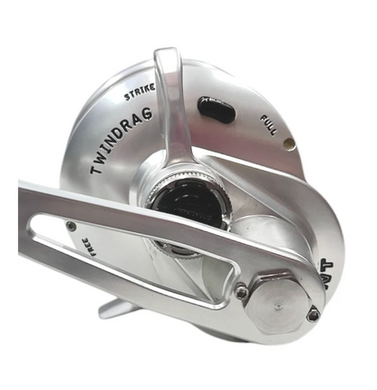 Accurate Valiant Two Slow Pitch Jigging Reel